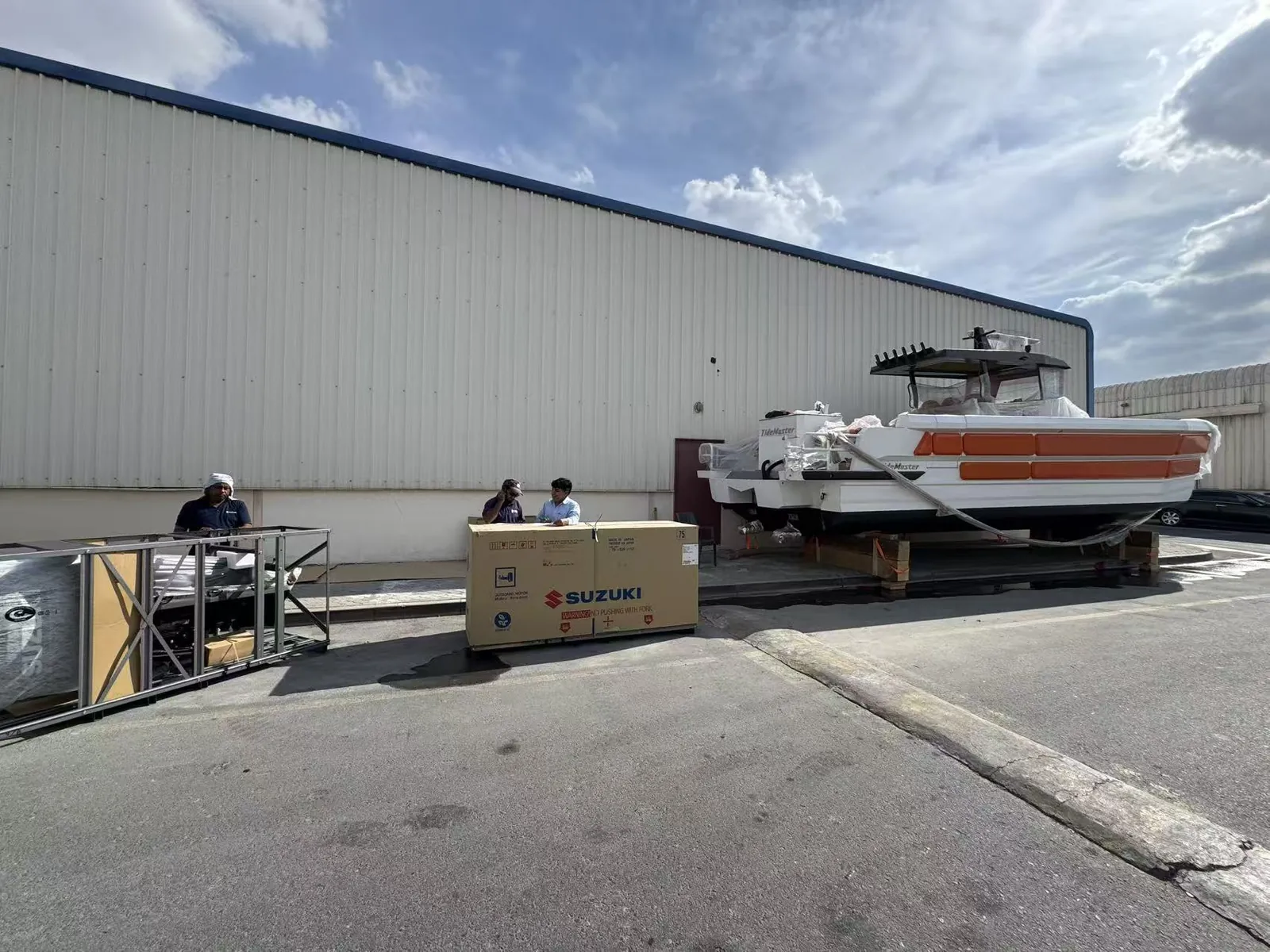 TideMaster Cat 38 Dubai Engine Installation - Near Completion